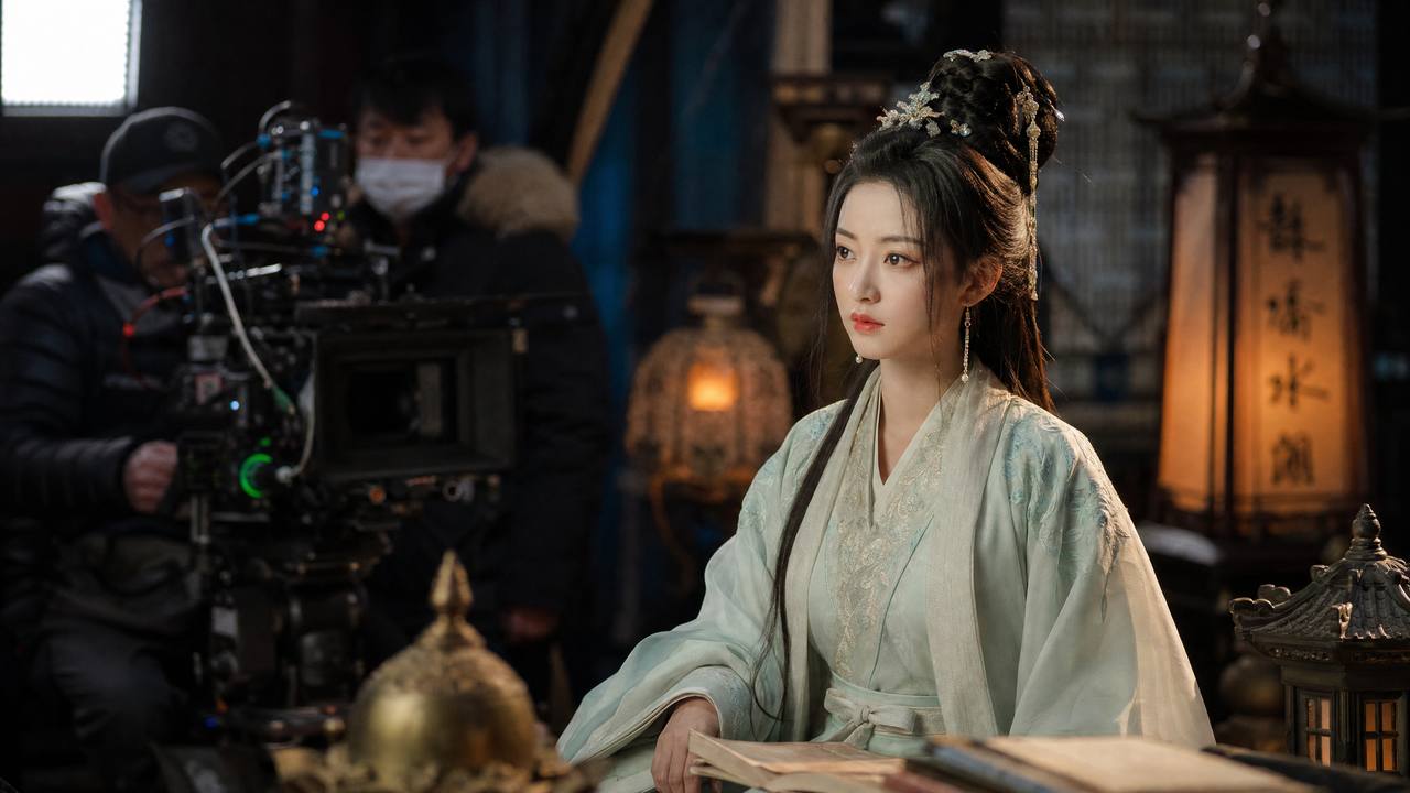 七天眼镜妹视频-古装影视剧幕后花絮视频